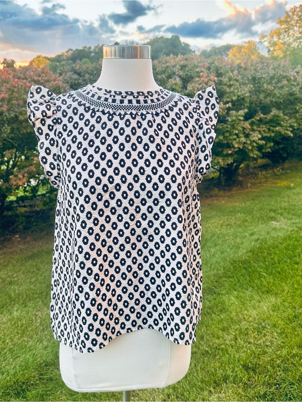 THML Textured Woven Dot Flutter Sleeve Top Black & Cream